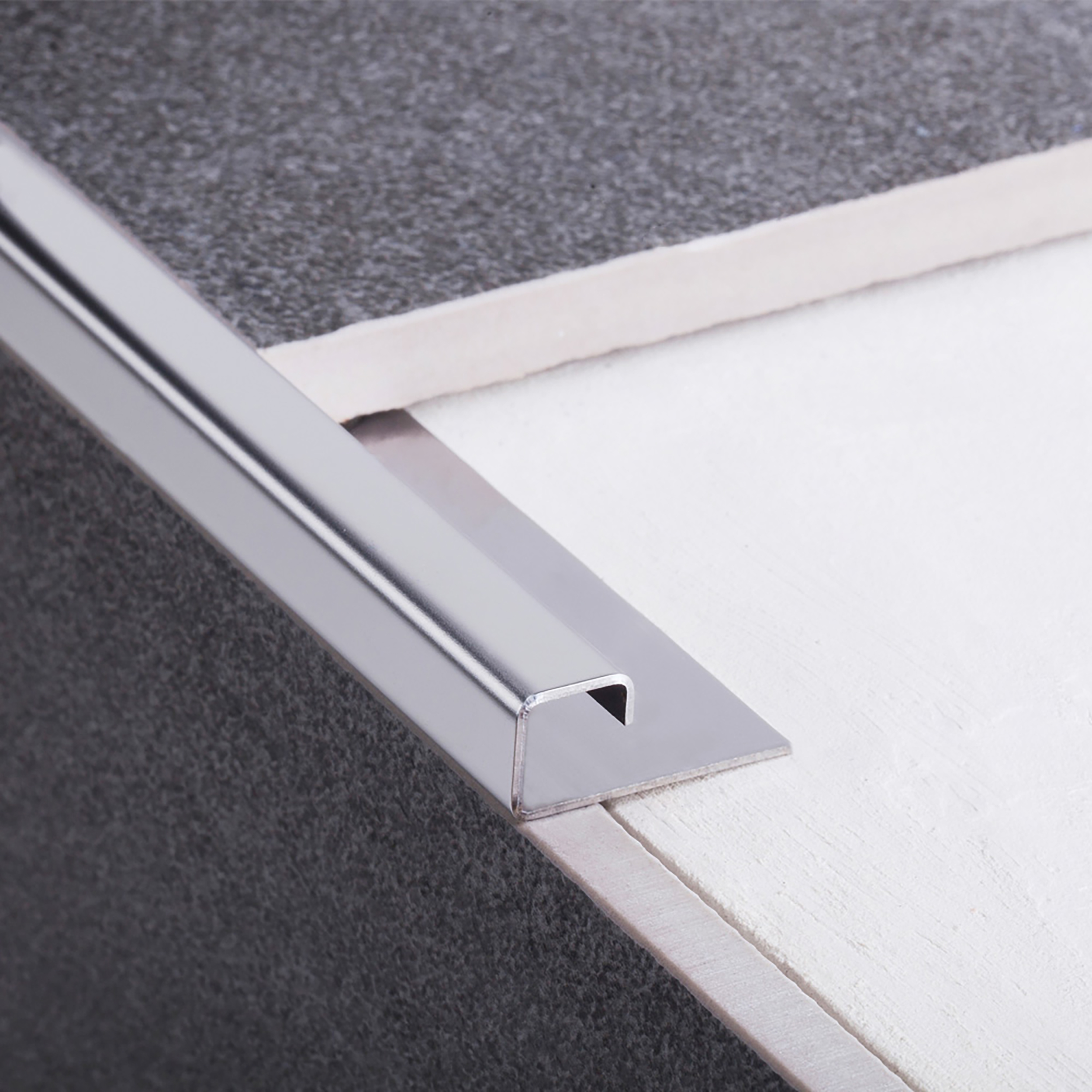 Quadrat Edelstahlschiene Profil Fliesenschiene Edelstahl V2A L300cm H10-11mm
